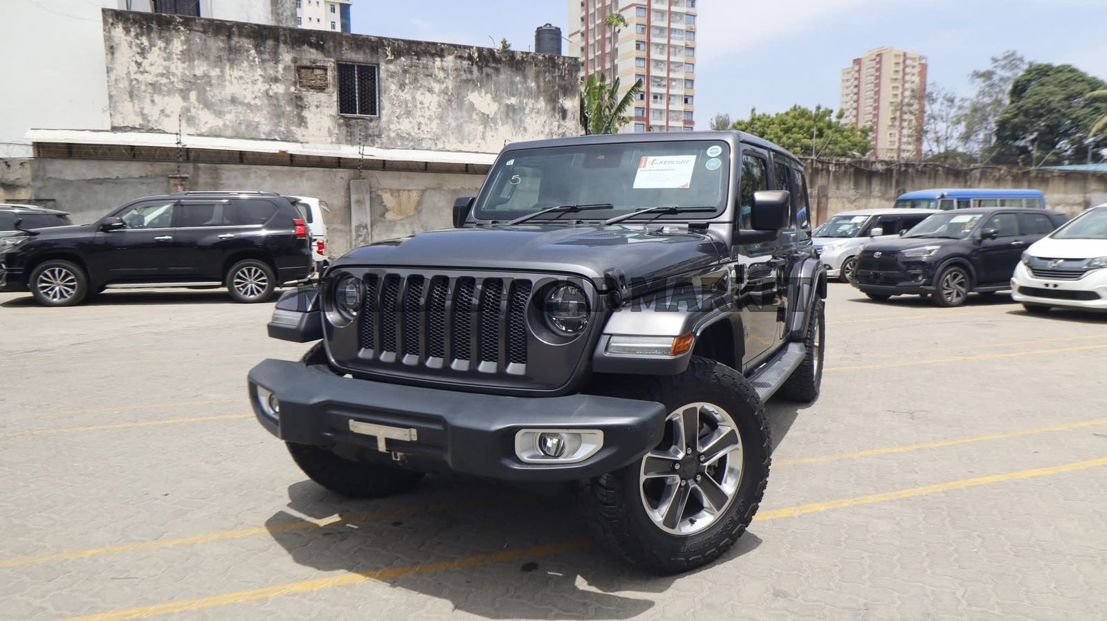 Jeep Wrangler Sahara