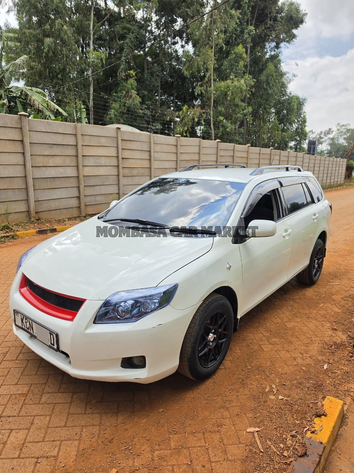 Toyota Fielder
