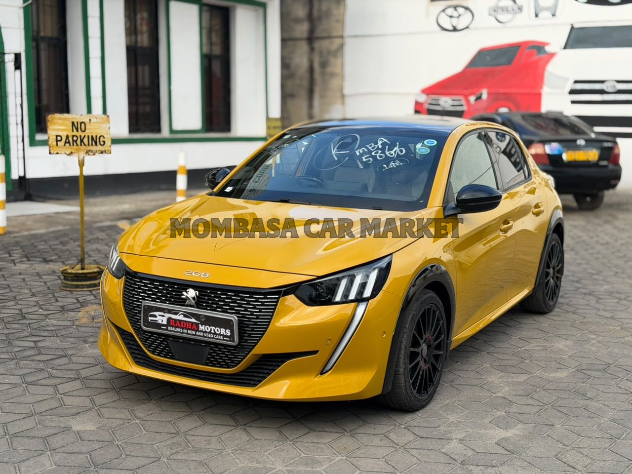 Peugeot 208