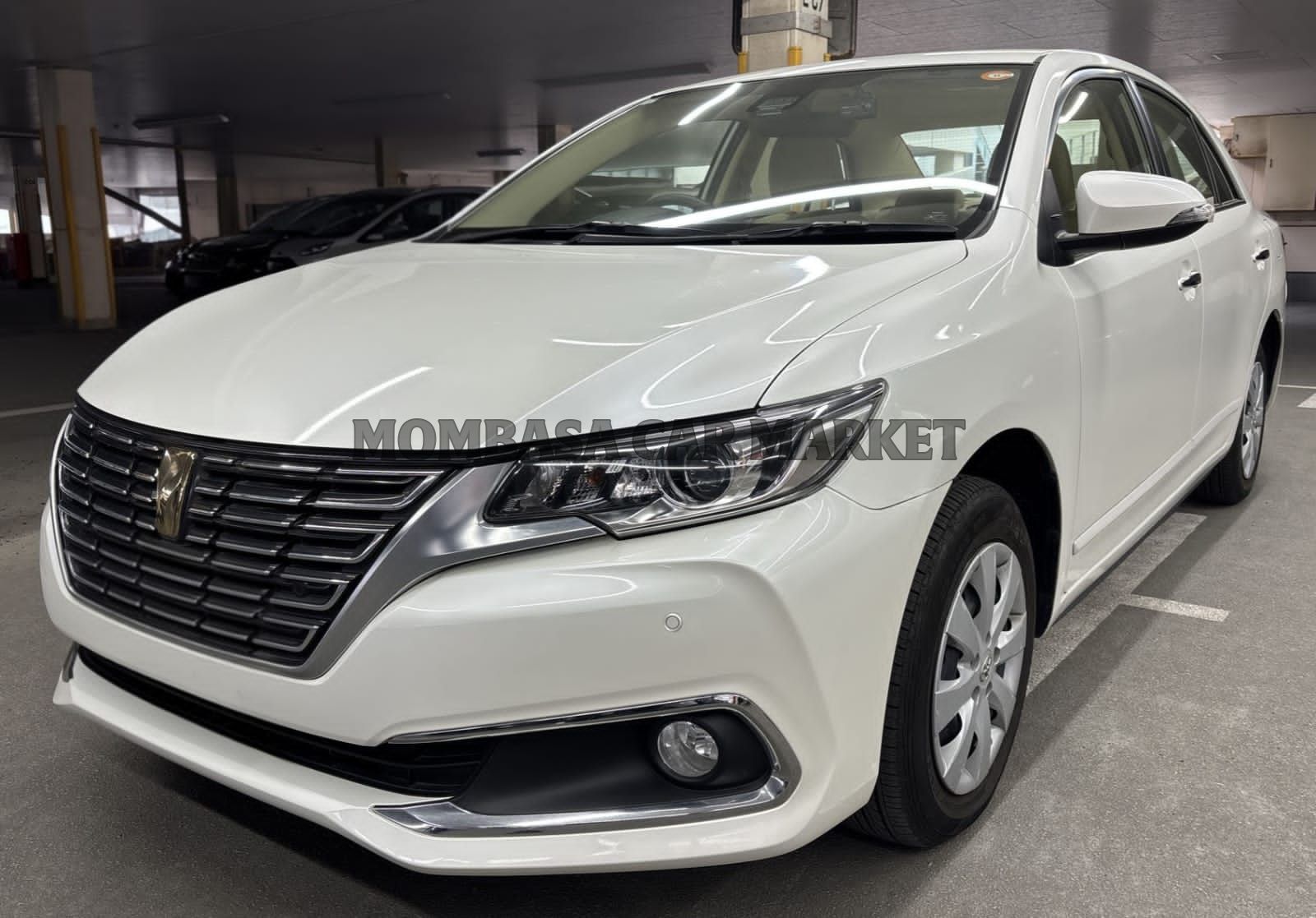 Toyota Premio 260