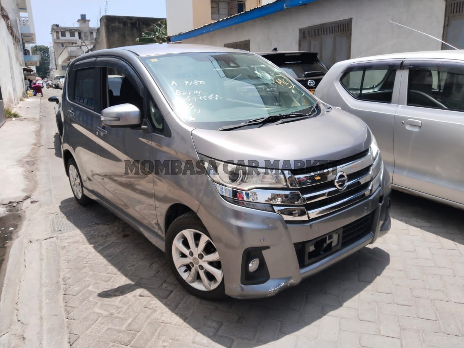 Nissan Dayz HIGHWAYSTAR