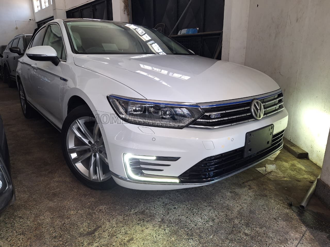 Volkswagen PASSAT GTE