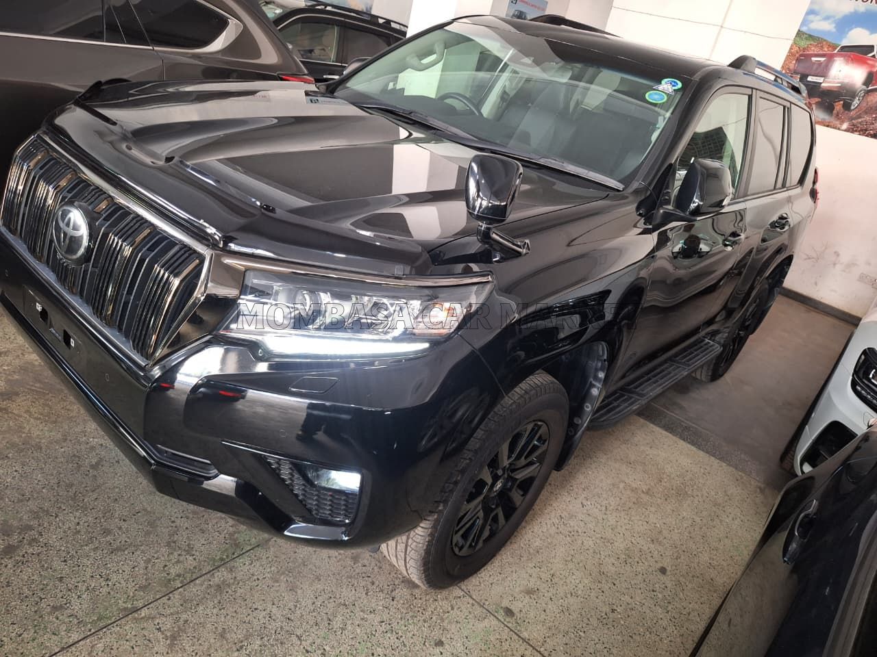 Toyota LANDCRUISER KAKADU