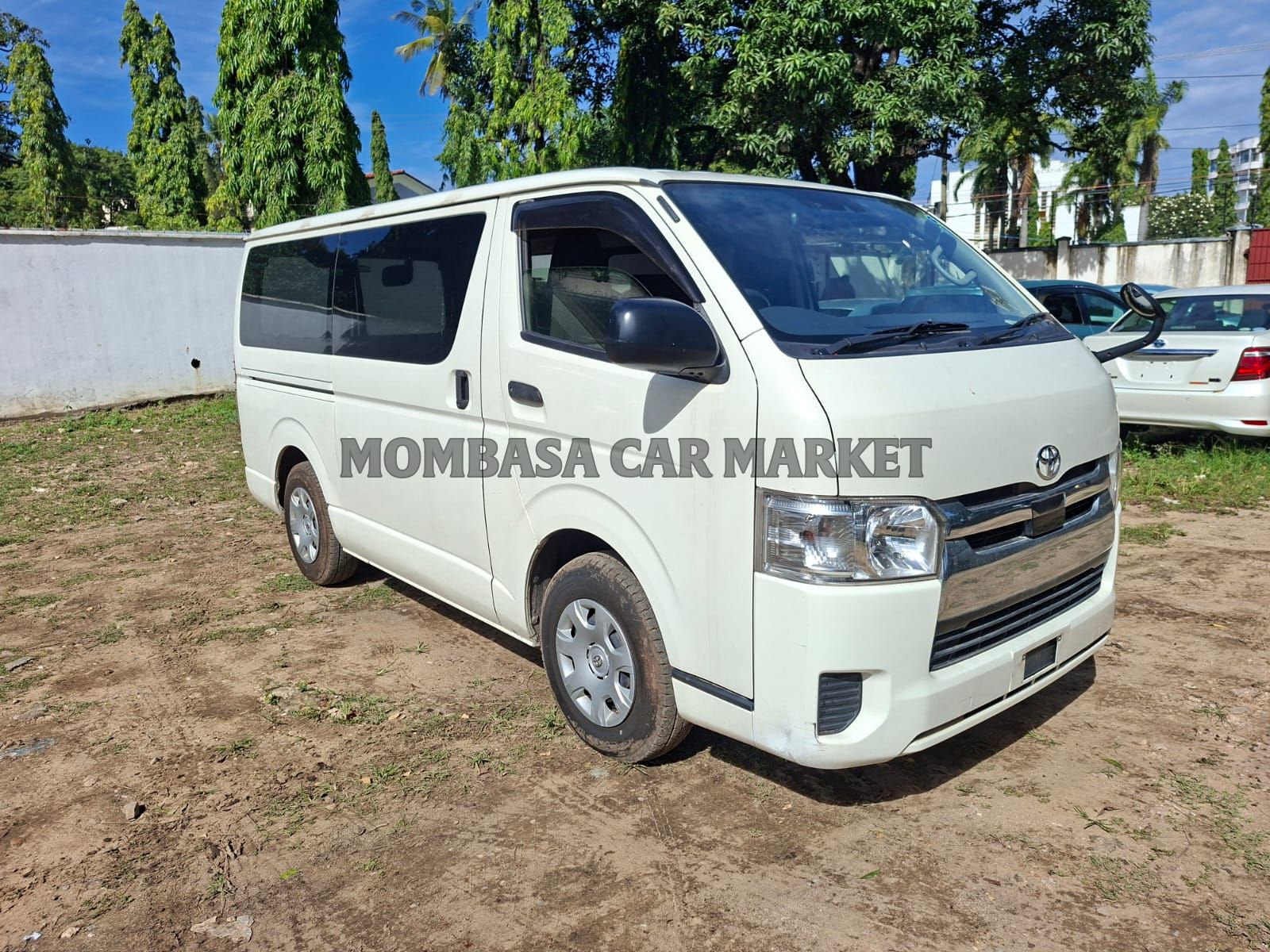 Toyota Hiace 7l