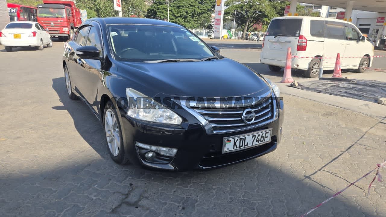 Nissan TEANA XV