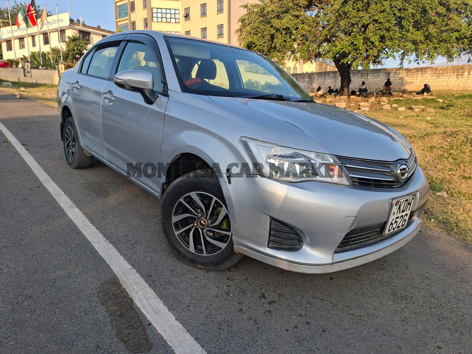 Toyota Axio MANUAL