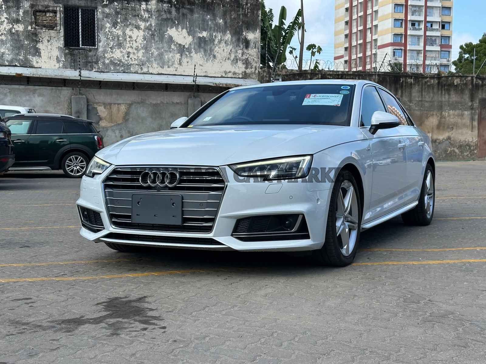 Audi A4 TFSI S line