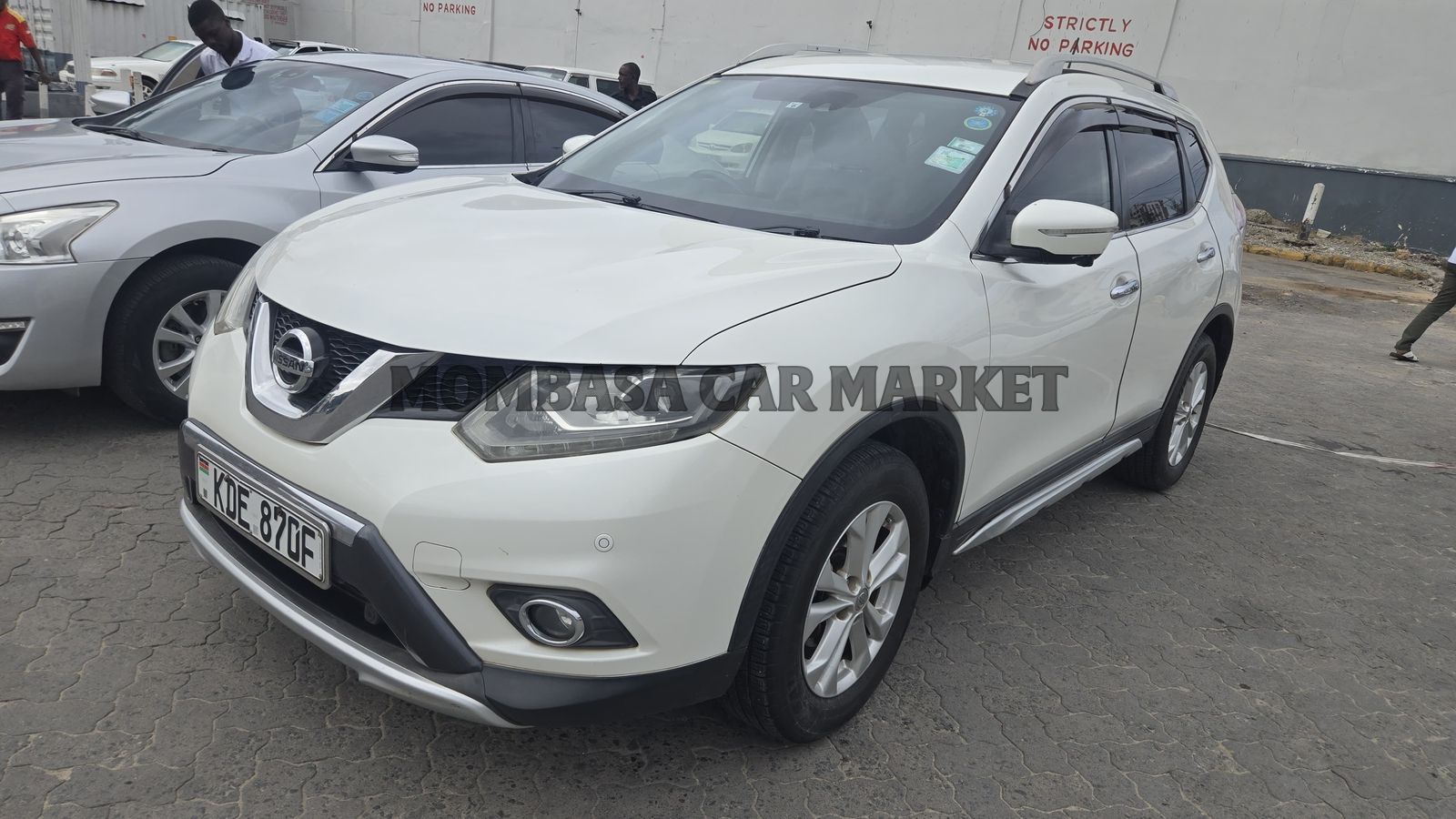 Nissan XTRAIL