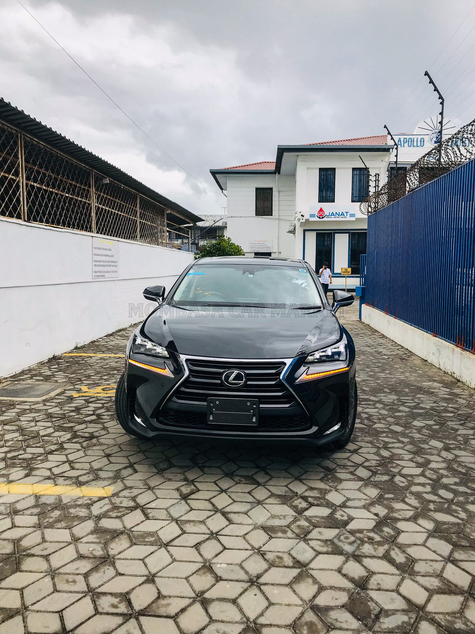 Lexus NX 200t