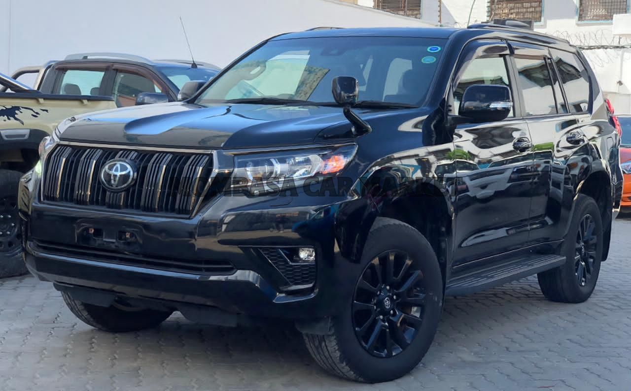 Toyota LANDCRUISER PRADO TXL