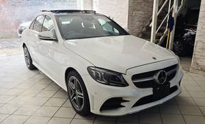Mercedes E200
