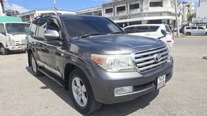 Toyota Land Cruiser ZX