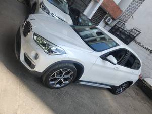 BMW X1 x-DRIVE 20i