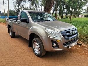 Isuzu Dmax