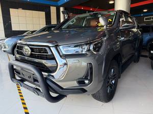 Toyota Hilux Double Cab