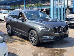 Volvo XC60 T5