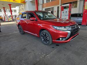 Mitsubishi Outlander PHEV