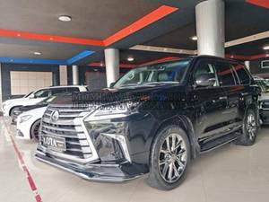 Lexus LX 570