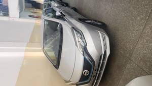Nissan NOTE E POWER