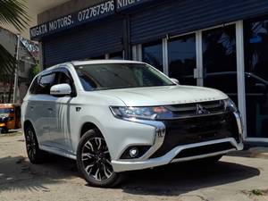 Mitsubishi OUTLANDER PHEV
