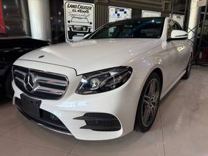 Mercedes BENZ E200