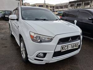 Mitsubishi RVR