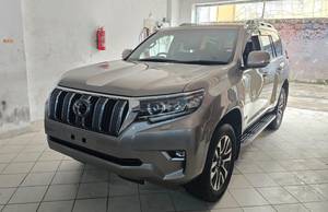 Toyota Land cruiser Prado TZG