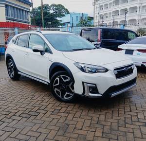 Subaru XV Hybrid Advance Package E-Boxer