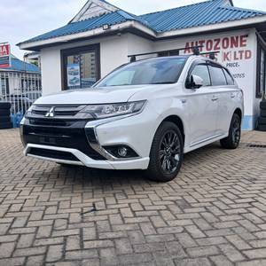 Mitsubishi Outlander PHEV S Edition